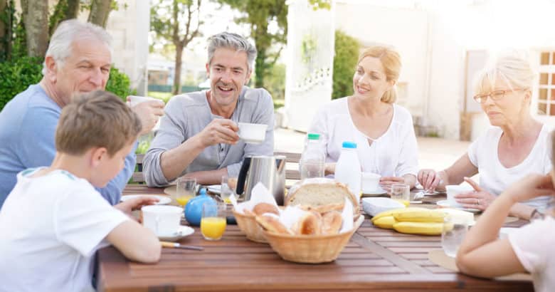 Para o café da manhã | Encontro entre família e amigos