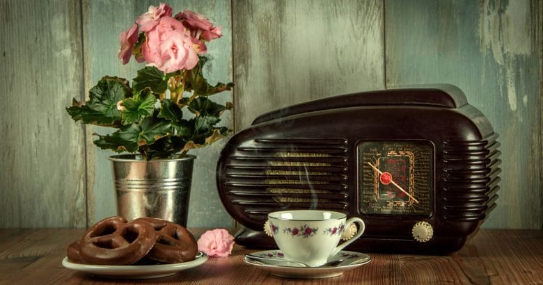 cantinho do café - Vintage, Retro, Radio, An Antique, Museum, Still Life