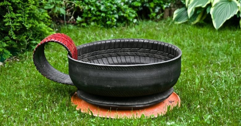 Reciclagem De Pneus, Grama, Verde, Ouro, Pintado | Como Fazer um Jardim Com Pneus – Artesanato Sustentável e Lindo